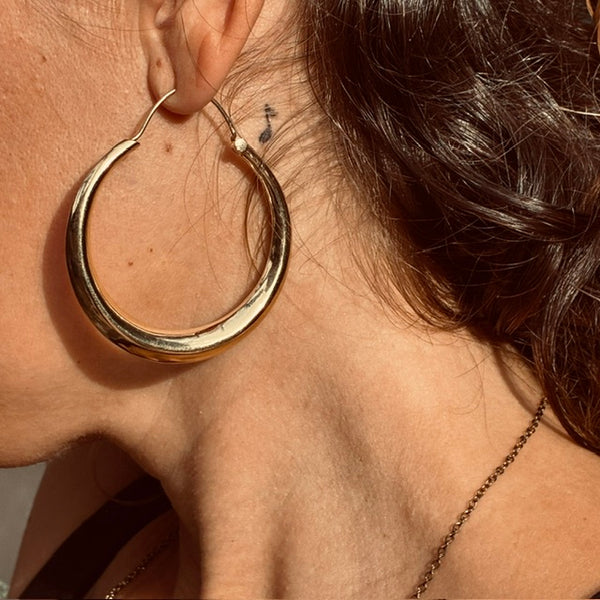 PENDIENTE DE AROS LÍA